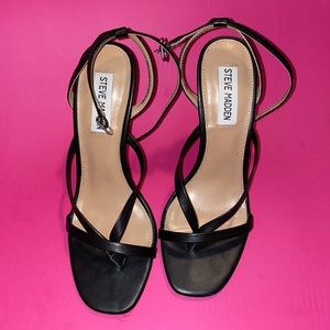 Steve Madden Amada Heels - Black